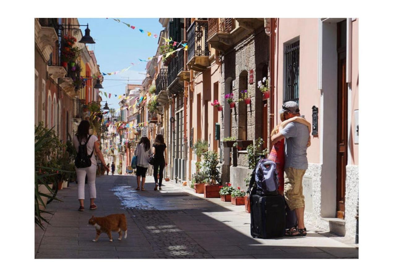 B&B Pothos - Eng Ita - Air Conditioning Wi-Fi Fridge Netflix Local Guide - Aria Condizionata, Frigo, Internet, Guida Locale Cagliari Zewnętrze zdjęcie