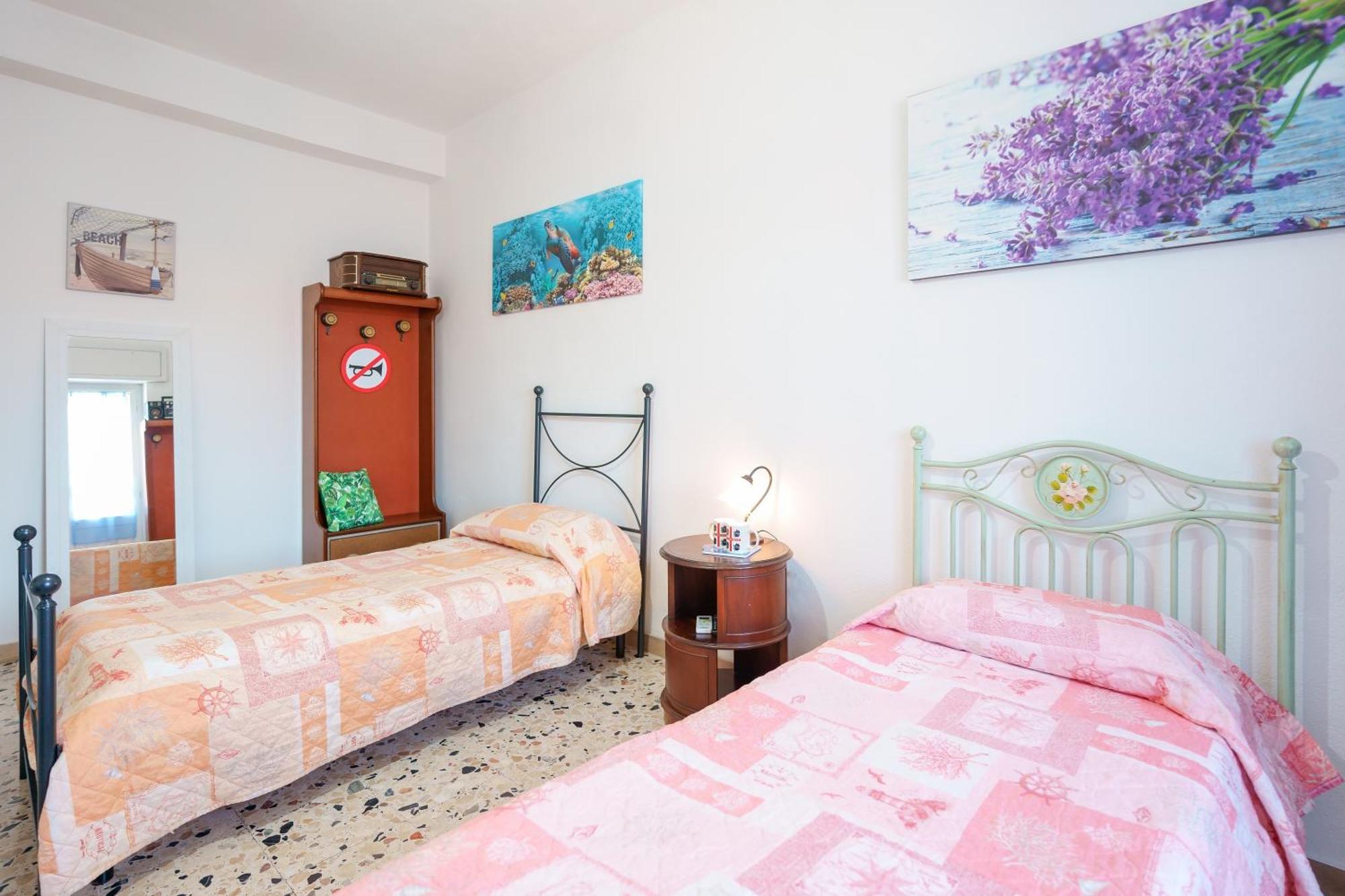 B&B Pothos - Eng Ita - Air Conditioning Wi-Fi Fridge Netflix Local Guide - Aria Condizionata, Frigo, Internet, Guida Locale Cagliari Zewnętrze zdjęcie